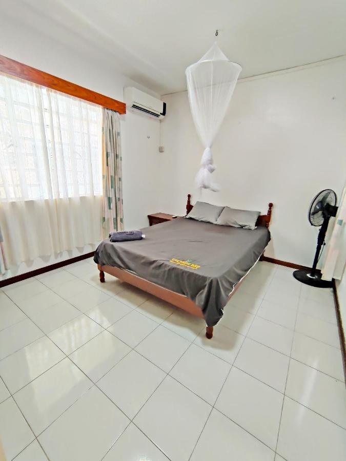 Coconut Bay Apartments Flic en Flac Ngoại thất bức ảnh