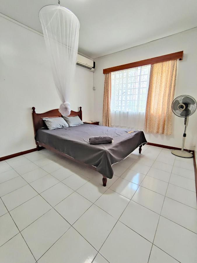 Coconut Bay Apartments Flic en Flac Ngoại thất bức ảnh